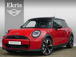 Rood, metallic lak Gebruikt 2024 Mini Cooper Comfort Hatchback | € 31.900 (Duur)