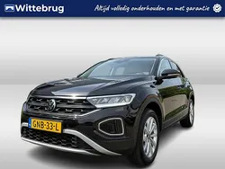 Zwart Gebruikt 2024 VW T-Roc Edition SUV | € 32.450 (Goede deal)