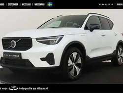 Wit Gebruikt 2023 Volvo XC40 Plus SUV | € 41.390 (Iets duurder)