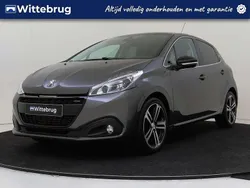 Grijs Gebruikt 2018 Peugeot 208 GT-line Hatchback | € 12.495 (Eerlijke prijs)