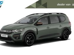 Lichen kaki Gebruikt 2024 Dacia Jogger Extreme MPV | € 29.095 (Eerlijke prijs)