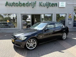 Zwart Gebruikt 2005 BMW 325 Sedan | € 6.950 (Iets duurder)