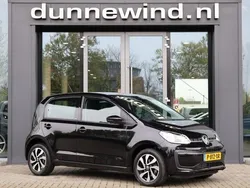 Zwart, andere lak Gebruikt 2021 VW up! R-line Hatchback | € 11.950 (Iets duurder)