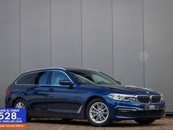Blauw Gebruikt 2020 BMW 530 Executive Stationwagen | € 32.940 (Goede deal)