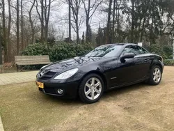 Zwart Gebruikt 2008 Mercedes SLK200 Cabriolet | € 14.750 (Eerlijke prijs)