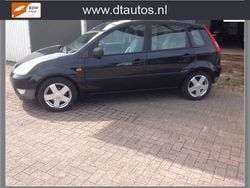 Zwart Gebruikt 2002 Ford Fiesta Ambiente Hatchback | € 1.350 (Eerlijke prijs)