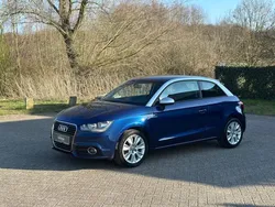 Blauw Gebruikt 2010 Audi A1 Attraction Hatchback | € 7.999 (Eerlijke prijs)