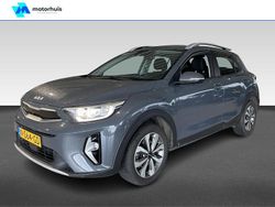Grijs Gebruikt 2021 Kia Stonic Start SUV | € 15.990 (Eerlijke prijs)