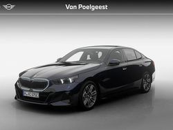 Zwart Nieuw 2025 BMW 530e Comfort Edition Sedan | € 85.825 (Eerlijke prijs)