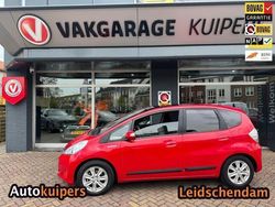 Rood Gebruikt 2014 Honda Jazz Elegance Hatchback | € 12.750 (Eerlijke prijs)