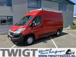 Rood Gebruikt 2019 Fiat Ducato 33 Van | € 14.950