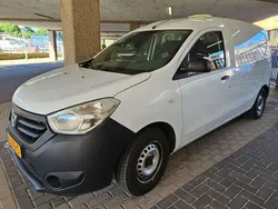 Wit Gebruikt 2014 Dacia Dokker Van | € 4.500 (Duur)