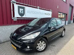 Zwart Gebruikt 2011 Peugeot 207 Active Hatchback | € 2.450 (Eerlijke prijs)