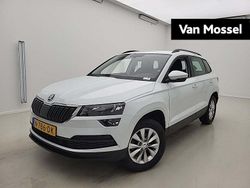 Wit Gebruikt 2021 Skoda Karoq Business Line SUV | € 22.700 (Super prijs)