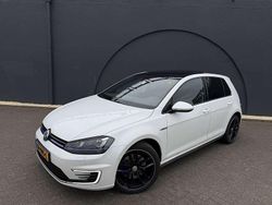 Wit Gebruikt 2015 VW Golf VII GTE Stationwagen | € 12.995 (Iets duurder)
