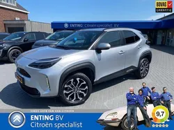 Grijs Gebruikt 2023 Toyota Yaris Cross Business Edition SUV | € 26.900 (Goede deal)