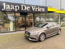 Grijs Gebruikt 2016 Audi A3 Sport Sedan | € 14.950 (Eerlijke prijs)