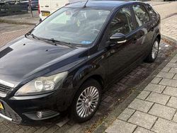 Zwart Gebruikt 2009 Ford Focus Titanium Hatchback | € 1.500 (Super prijs)