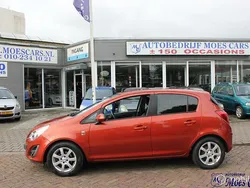 Rood Gebruikt 2012 Opel Corsa Hatchback | € 3.250 (Goede deal)