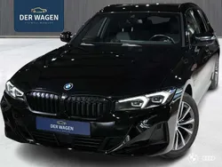 Zwart Gebruikt 2022 BMW 320e Sport Line Stationwagen | € 29.900 (Eerlijke prijs)