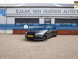 Grijs Gebruikt 2018 Audi A4 Black Edition Stationwagen | € 32.950