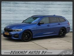 Blauw Gebruikt 2019 BMW 330 Executive Stationwagen | € 26.750 (Eerlijke prijs)