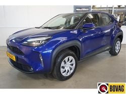 Blauw (metallic) Gebruikt 2023 Toyota Yaris Cross SUV | € 23.500 (Super prijs)