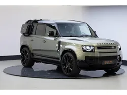 Groen Gebruikt 2024 Land Rover Defender SE Dynamic SUV | € 93.950 (Eerlijke prijs)