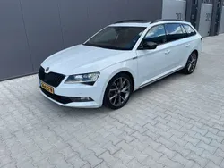 Wit Gebruikt 2018 Skoda Superb SportLine Stationwagen | € 18.250 (Iets duurder)