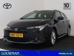 Zwart Gebruikt 2024 Toyota Corolla Hybrid Active Stationwagen | € 28.495 (Goede deal)