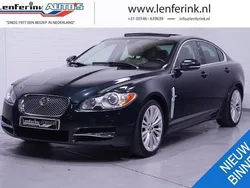 Groen, metallic lak Gebruikt 2010 Jaguar XF Sedan | € 6.400 (Eerlijke prijs)