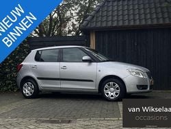 Grijs Gebruikt 2008 Skoda Fabia Ambiente Hatchback | € 4.495 (Eerlijke prijs)