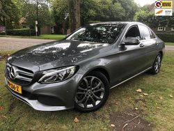 Grijs Gebruikt 2017 Mercedes C180 Business Sedan | € 17.950 (Goede deal)