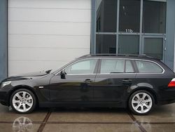 Zwart Gebruikt 2006 BMW 530 Advantage Stationwagen | € 9.750 (Duur)
