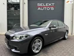 Grijs Gebruikt 2016 BMW 530 M Sport Sedan | € 20.950 (Super prijs)