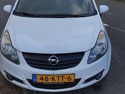 Wit Gebruikt 2010 Opel Corsa Coupé | € 2.800 (Eerlijke prijs)