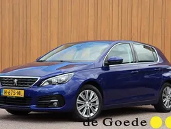 Blauw Gebruikt 2020 Peugeot 308 Allure Hatchback | € 14.940 (Eerlijke prijs)