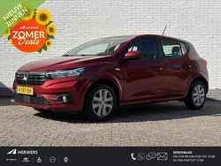 Rood Gebruikt 2021 Dacia Sandero Comfort Hatchback | € 11.435 (Goede deal)