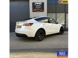 Wit Gebruikt 2024 Tesla Model Y RWD SUV | € 36.999 (Eerlijke prijs)