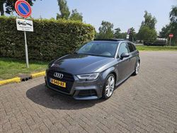 Grijs Gebruikt 2017 Audi A3 S-Line Hatchback | € 25.995