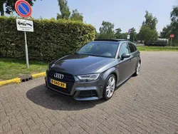 Grijs Gebruikt 2017 Audi A3 S-Line Hatchback | € 27.945