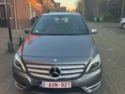 Gebruikt 2013 Mercedes B180 MPV | € 12.000 (Duur)