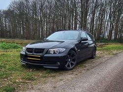 Zwart Gebruikt 2006 BMW 325 Stationwagen | € 7.000 (Eerlijke prijs)