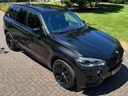 Zwart Gebruikt 2016 BMW X5 SUV | € 29.500 (Eerlijke prijs)
