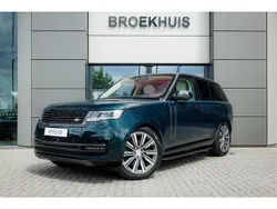 British racing green (groen metallic)beige Gebruikt 2023 Land Rover Range Rover HSE SUV | € 149.800 (Eerlijke prijs)