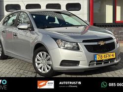 Grijs Gebruikt 2012 Chevrolet Cruze LS Hatchback | € 3.950 (Eerlijke prijs)