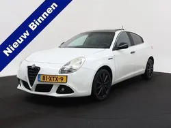 Wit Gebruikt 2012 Alfa Romeo Giulietta Distinctive Hatchback | € 7.750 (Eerlijke prijs)