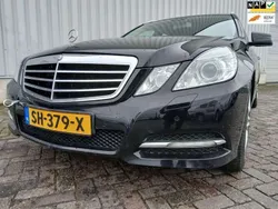 Zwart, metallic lak Gebruikt 2010 Mercedes E350 Avantgarde Stationwagen | € 2.950