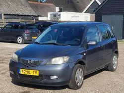 Grijs Gebruikt 2005 Mazda 2 Touring Stationwagen | € 1.400 (Eerlijke prijs)