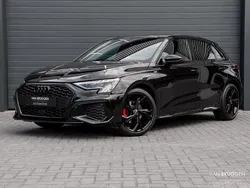 Zwart Gebruikt 2023 Audi A3 Sportback Design Hatchback | € 31.990 (Iets duurder)